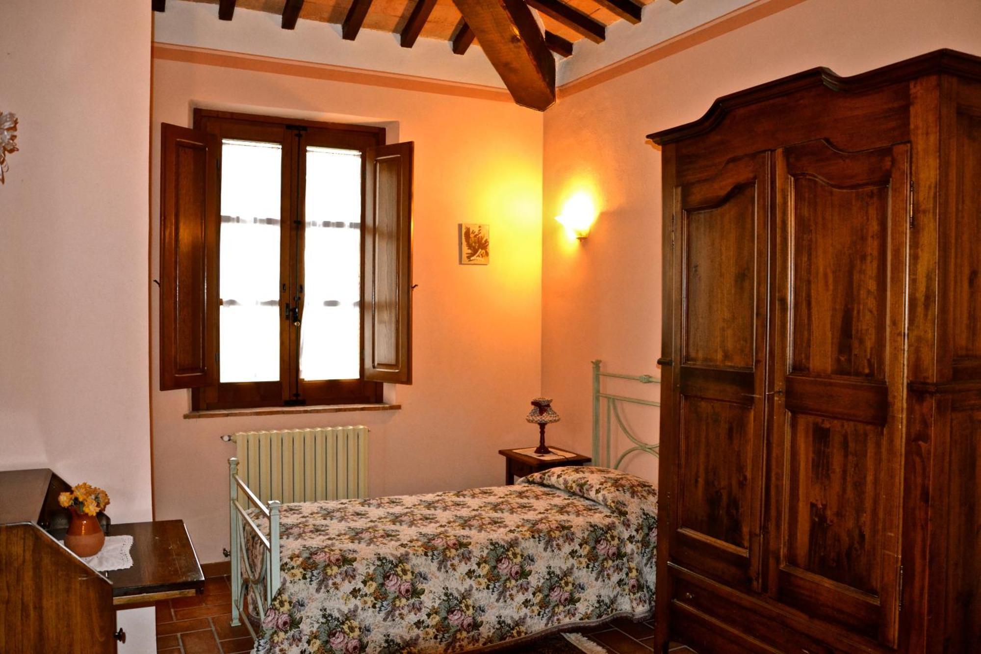 Agriturismo Sanguineto Acquaviva  Exterior foto