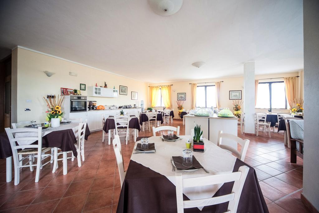 Agriturismo Sanguineto Acquaviva  Exterior foto