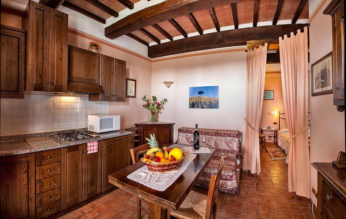 Agriturismo Sanguineto Acquaviva  Exterior foto