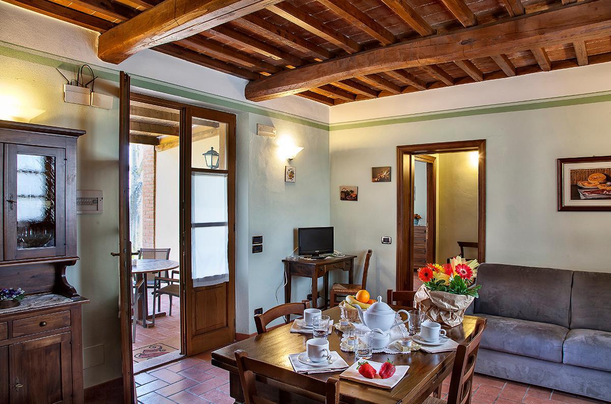 Agriturismo Sanguineto Acquaviva  Exterior foto